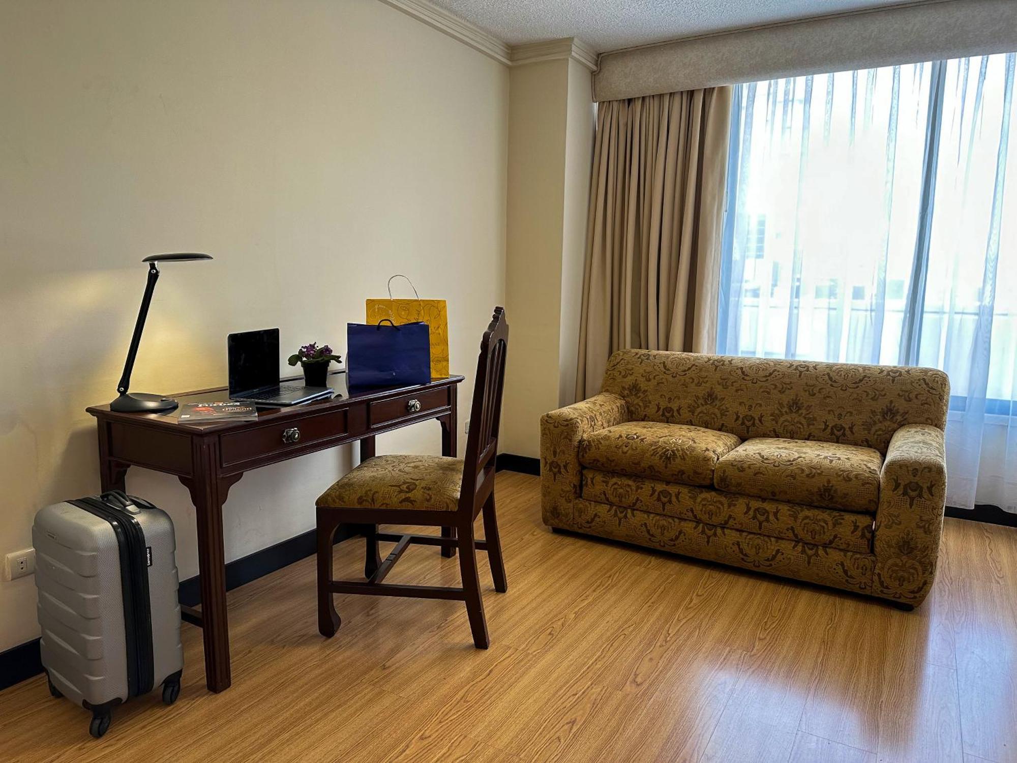 La Quinta By Wyndham Quito Hotel Bilik gambar
